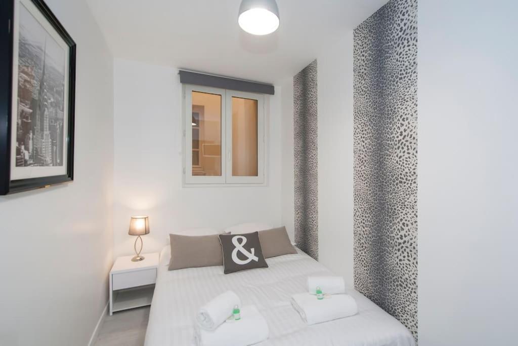Rue Saint Denis - 02 Apartment Paris